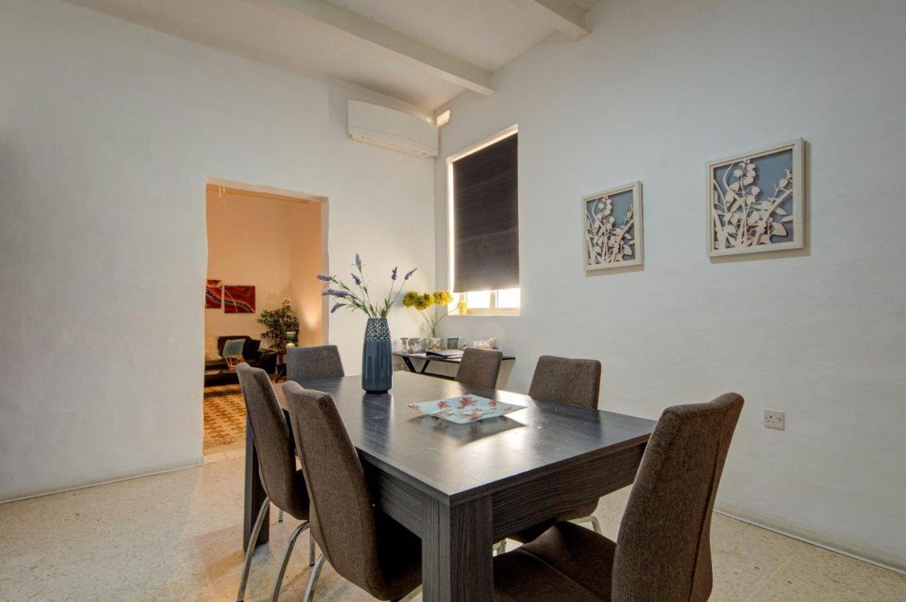 Valletta 2 Bedroom Sleeps 6 Apartment Walking Distance To Centre And The Sea Exterior foto